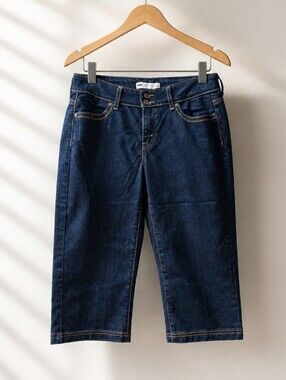 Signature by Levi Strauss Capris Size 14 Dark Blue Denim #JEA13